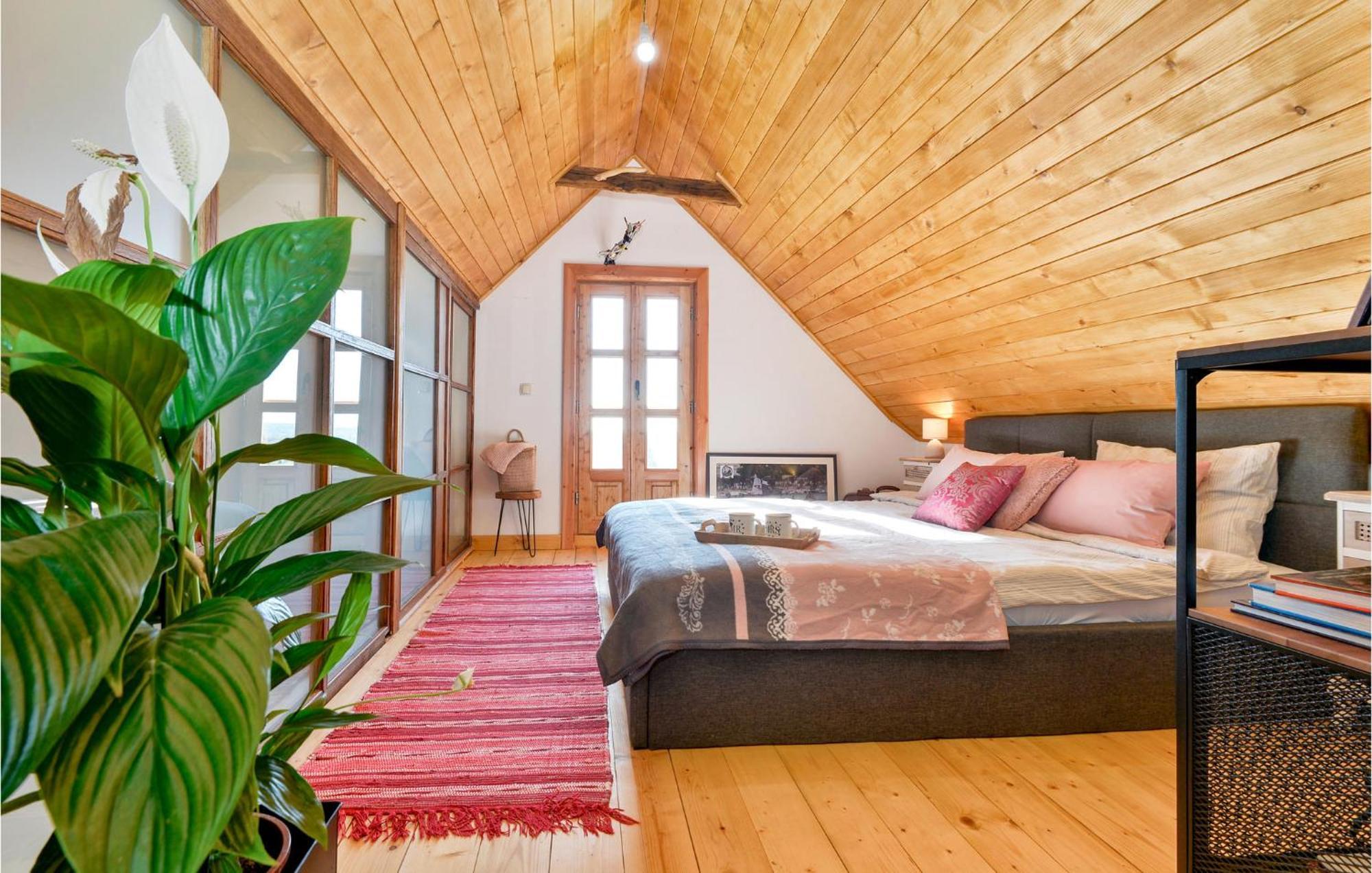 2 Bedroom Beautiful Home In Starcevljani Екстер'єр фото